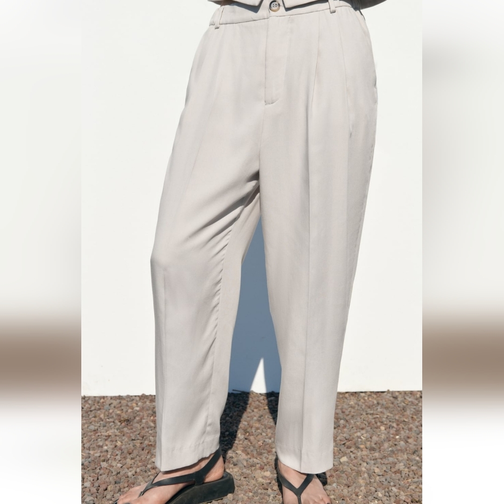 🔥Last 3🔥ZARA Textured ankle pants - Picture 4 of 4